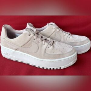 NIKE Air Force 1 Pink Suede Platform AF1 Shoes AR5339-201 Sneakers Womens sz 9